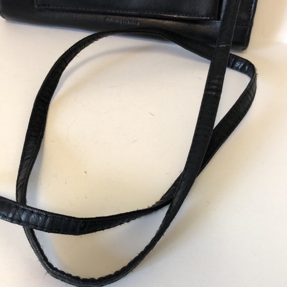 Buxton Black Leather Long Bifold Organizer Wallet with cellphone case - Picture 6 of 11